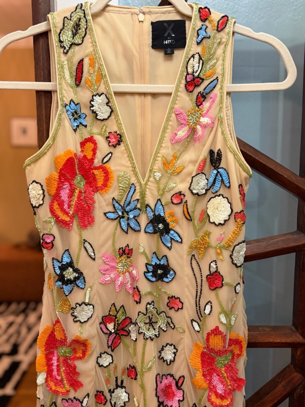 Embellished Sequin Floral Mini Dress - Picture 2 of 9
